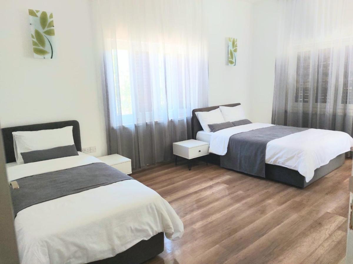Secret Garden Guest House 02 파마구스타 외부 사진