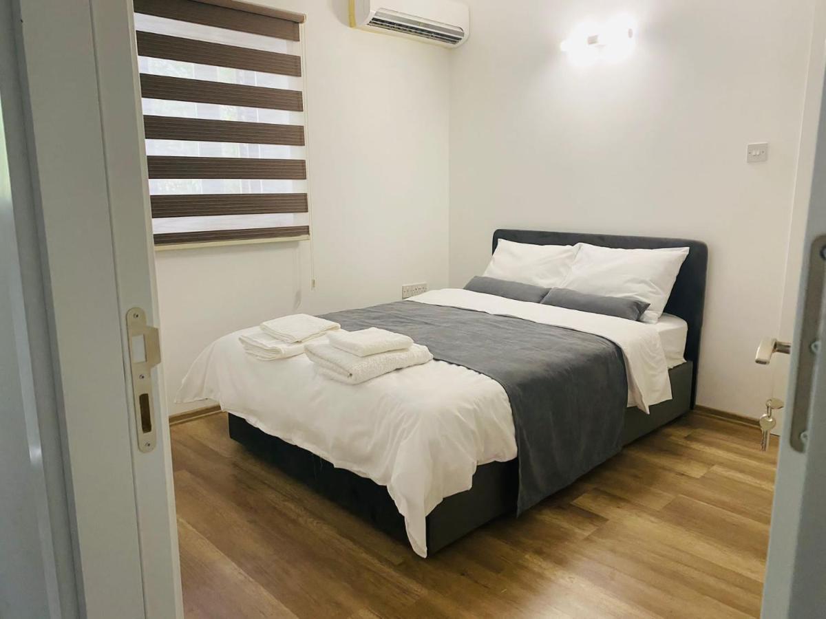 Secret Garden Guest House 02 파마구스타 외부 사진